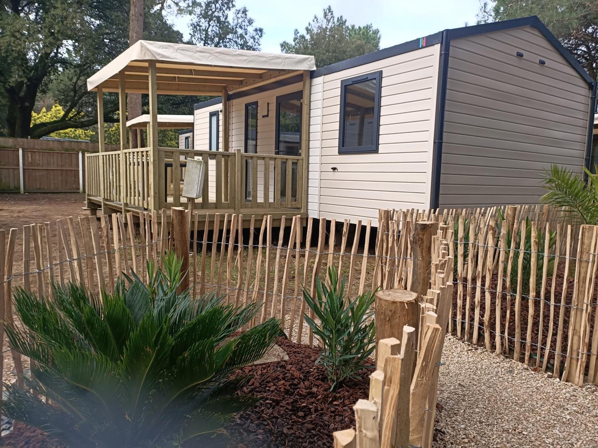 Camping Les Maraises Saint-Martin-de-Ré Buitenkant foto