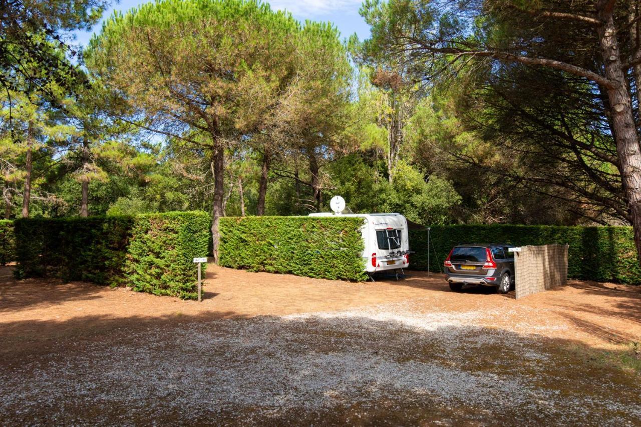 Camping Les Maraises Saint-Martin-de-Ré Buitenkant foto